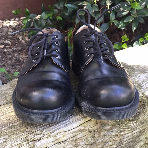 dr martens albany